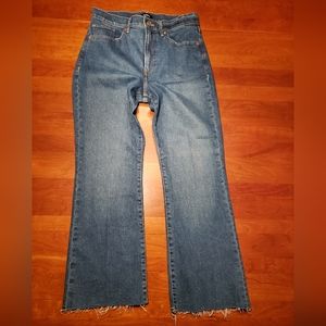 Express Cropped Flare Hi-Rise, size 4, medium blue.